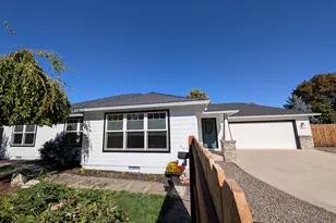 1065 Shayla Ln, Central Point, OR 97502 - Photo 29