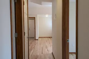 1065 Shayla Ln, Central Point, OR 97502 - Photo 9