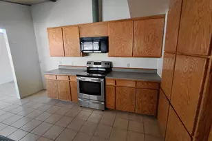4356 W Griffin Creek Rd, Medford, OR 97501 - Photo 11