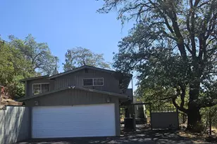 4356 W Griffin Creek Rd, Medford, OR 97501 - Photo 5