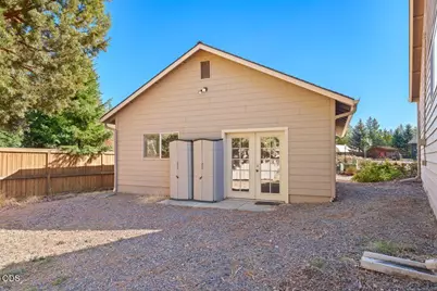 205 N Rope Place, Sisters, OR 97759 - Photo 39