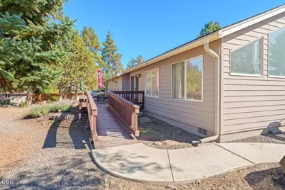 205 N Rope Place, Sisters, OR 97759 - Photo 45