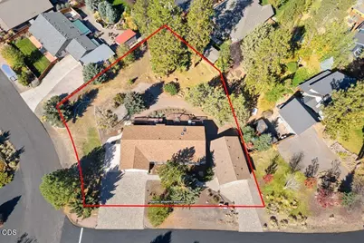 205 N Rope Place, Sisters, OR 97759 - Photo 3