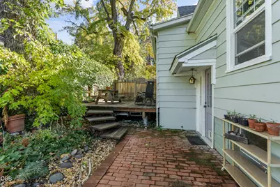 16 Ashland Avenue, Medford, OR 97504 - Photo 31