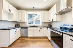 305 Davidson Way, Talent, OR 97540 - Photo 15