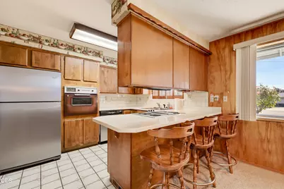 1581 Miracle Lane, Medford, OR 97504 - Photo 9