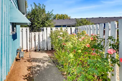 1581 Miracle Lane, Medford, OR 97504 - Photo 41