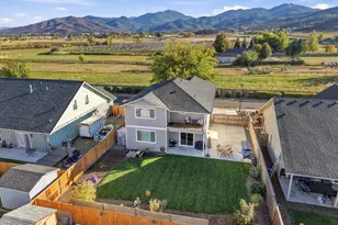 213 Samuel Lane Loop Rd, Phoenix, OR 97535 - Photo 51