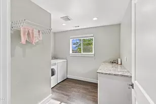 213 Samuel Lane Loop Rd, Phoenix, OR 97535 - Photo 29