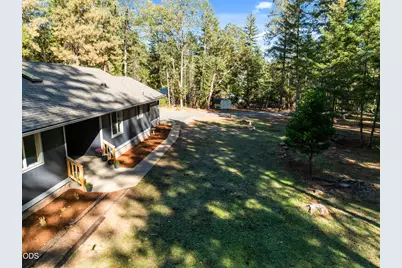 420 Sallsten Road, Grants Pass, OR 97527 - Photo 3