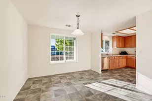 23 Devonwood Ct, Eagle Point, OR 97524 - Photo 5
