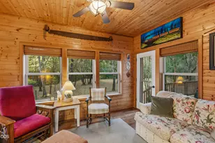 780 Pinecrest Dr, Grants Pass, OR 97526 - Photo 19