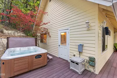 780 Pinecrest Drive, Grants Pass, OR 97526 - Photo 37