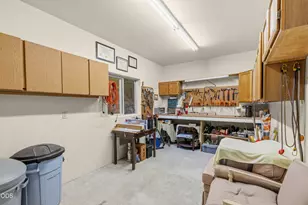 780 Pinecrest Dr, Grants Pass, OR 97526 - Photo 43