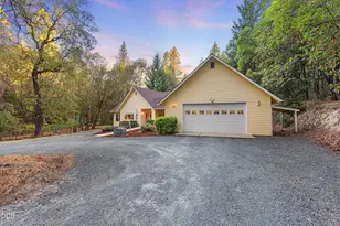780 Pinecrest Dr, Grants Pass, OR 97526 - Photo 45