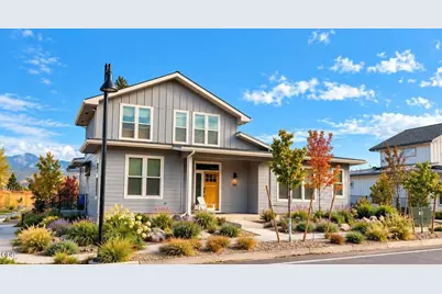 166 N. Mountain Ave., Ashland, OR 97520 - Photo 1
