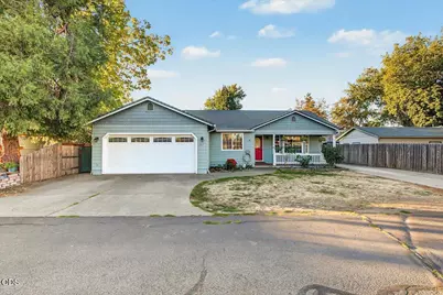 2812 Table Rock Road, Medford, OR 97501 - Photo 5