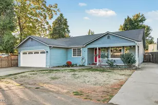 2812 Table Rock Rd, Medford, OR 97501 - Photo 3