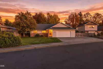 780 Mesman Drive, Grants Pass, OR 97527 - Photo 31