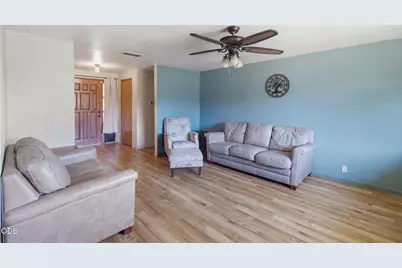 309 NE Terry Lane, Grants Pass, OR 97526 - Photo 3