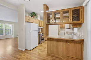 2325 NW Highland Ave, Grants Pass, OR 97526 - Photo 7