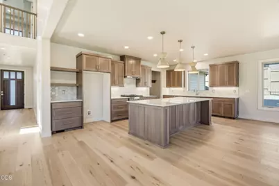 469 Autumn Hills Drive, Medford, OR 97504 - Photo 11