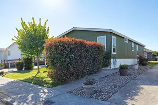 1658 Darin Dr, Grants Pass, OR 97527 - Photo 5