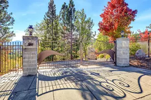 1076 NW Starlite Pl, Grants Pass, OR 97526 - Photo 71
