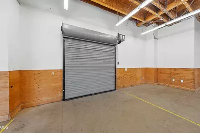 1249 Plaza Boulevard #A/B, Central Point, OR 97502 - Photo 29