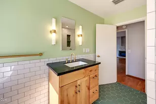 101 Greenway Dr, Medford, OR 97504 - Photo 49