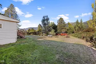961 Hill St, Myrtle Creek, OR 97457 - Photo 9