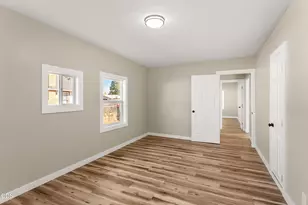 13 Kenwood Ave, Medford, OR 97501 - Photo 21