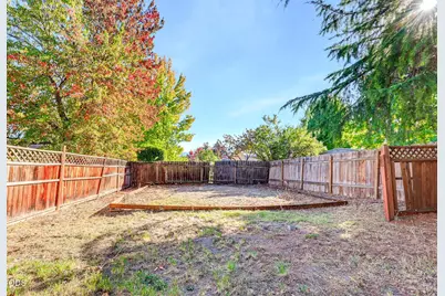 130 Sharon Drive, Phoenix, OR 97535 - Photo 13