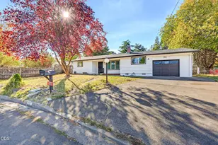 130 Sharon Dr, Phoenix, OR 97535 - Photo 5