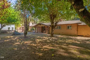 110 White Fir Dr, Grants Pass, OR 97526 - Photo 47