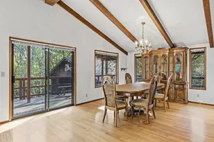 1618 Azalea Dr, Grants Pass, OR 97526 - Photo 11