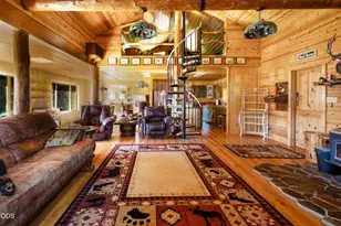 37010 Redwood Hwy, Cave Junction, OR 97523 - Photo 9