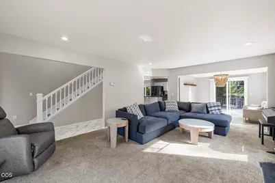 543 Hoover Park Drive, Medford, OR 97504 - Photo 5