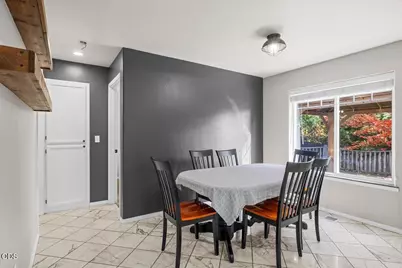 543 Hoover Park Drive, Medford, OR 97504 - Photo 13