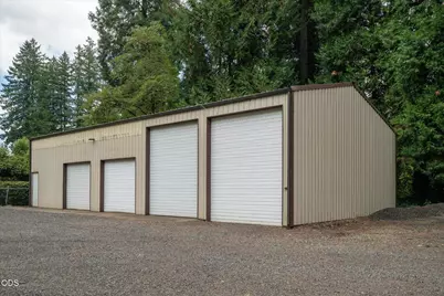 41947 McKenzie Highway, Springfield, OR 97478 - Photo 15