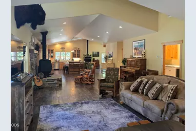 275 Marble Mountain Road, Grants Pass, OR 97527 - Photo 13