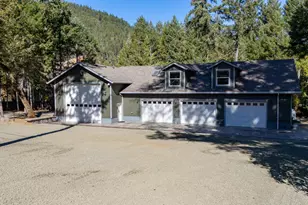 275 Marble Mountain Rd, Grants Pass, OR 97527 - Photo 5
