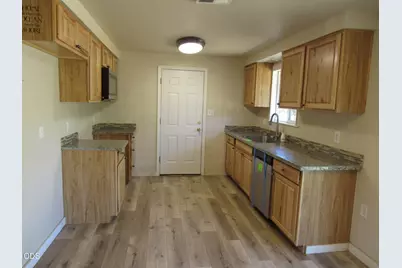 411 Placer Street, Rogue River, OR 97537 - Photo 3
