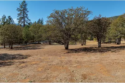 366 Springbrook Drive, Grants Pass, OR 97527 - Photo 57