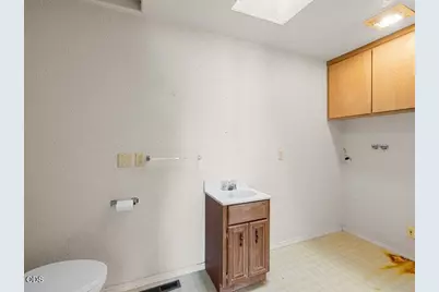 895 Coutant Lane #B, Grants Pass, OR 97527 - Photo 17