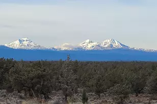 1513360000300, Redmond, OR 97756 - Photo 1