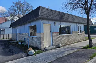 733 E Main St, Klamath Falls, OR 97601 - Photo 1