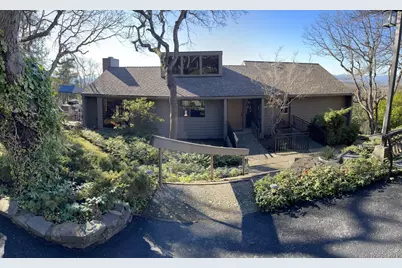 40 High Oak Drive, Medford, OR 97504 - Photo 1