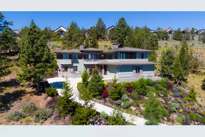 3364 NW Fairway Heights Drive, Bend, OR 97703 - Photo 1