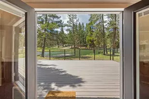 51970 Old Wickiup Rd, La Pine, OR 97739 - Photo 1